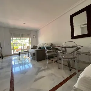 5 Min. Puerto Banus. Stunning Aparment & Big Terrace Apartamento